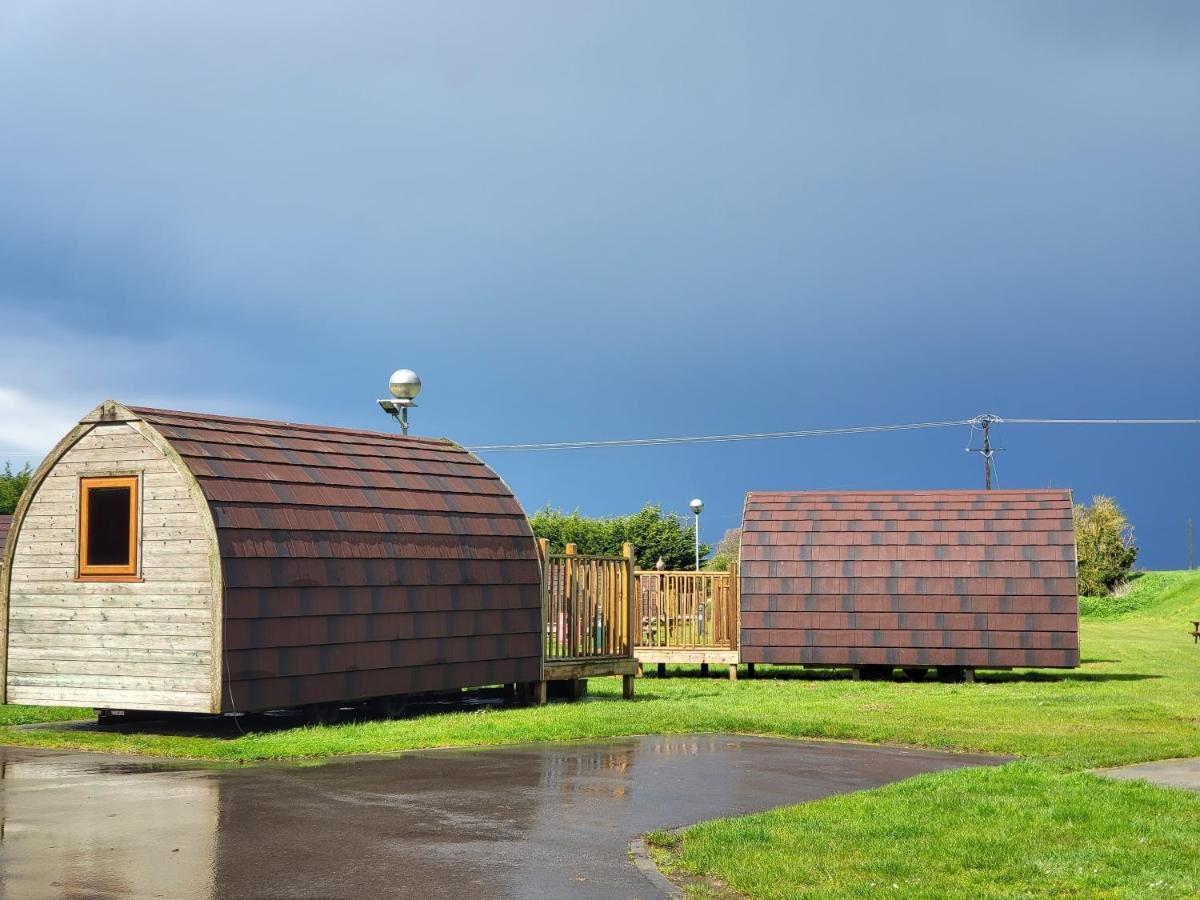 Rustic Pods Riverview Holiday Park Линкълн Екстериор снимка
